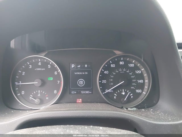 Hyundai ELANTRA Value Edition