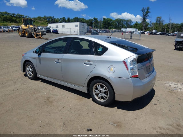 Toyota Prius Three