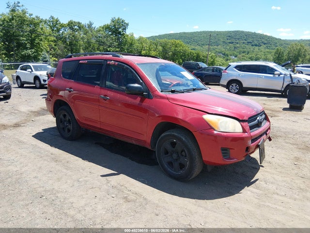 Salvage Toyota RAV4 Image