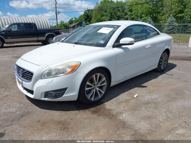 Volvo C70 T5
