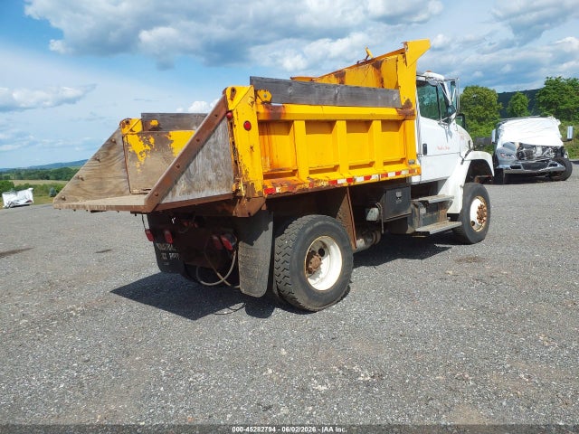 Freightliner Medium Conventional Fl70