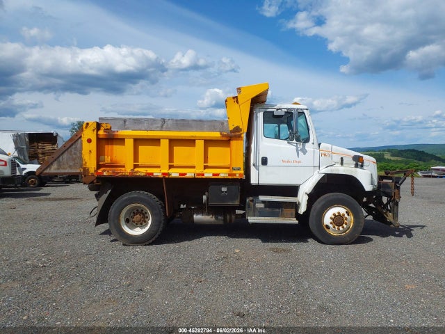 Freightliner Medium Conventional Fl70