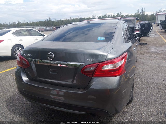 Nissan Altima 2.5 Sv