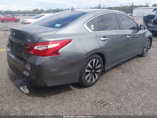 Nissan Altima 2.5 Sv