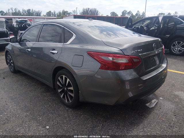 Nissan Altima 2.5 Sv