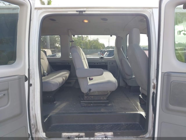 Ford E-350