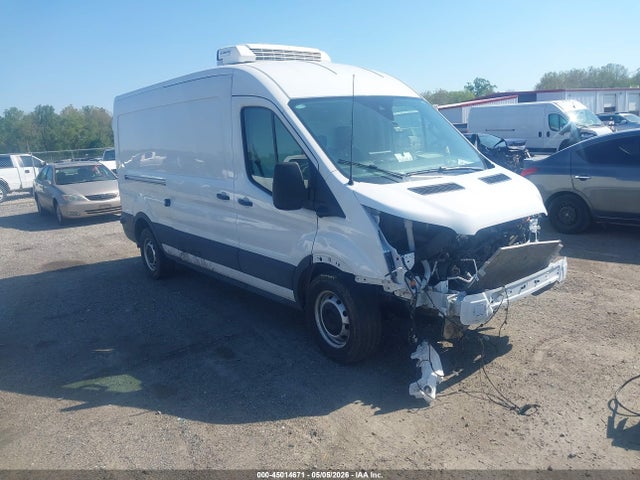 Salvage Ford Transit Image
