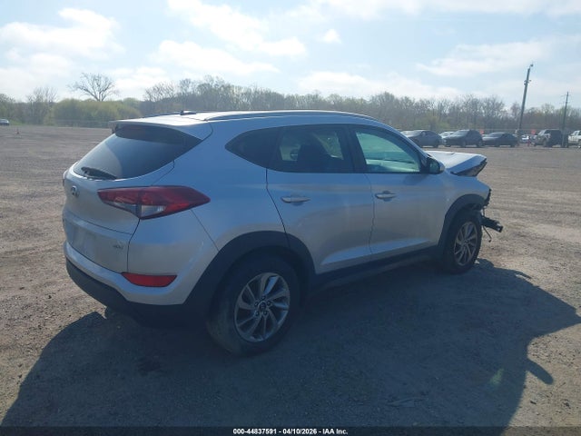 Hyundai TUCSON Se