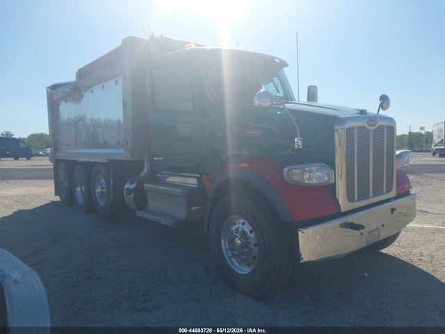 Salvage Peterbilt 567 Image
