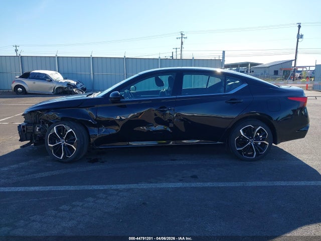 Nissan Altima Sr Intelligent Awd