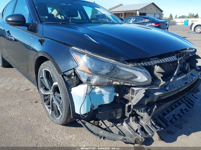 Nissan Altima Sr Intelligent Awd