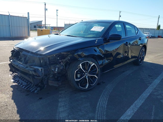 Nissan Altima Sr Intelligent Awd