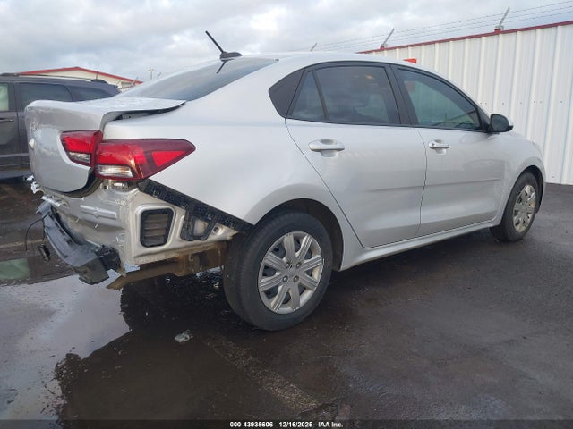 Kia Rio Lx
