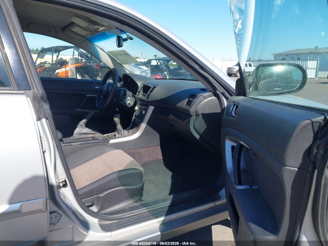 Subaru Outback 2.5i