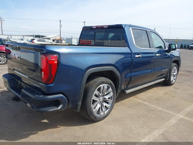 GMC Sierra 1500 4wd  Short Box Denali