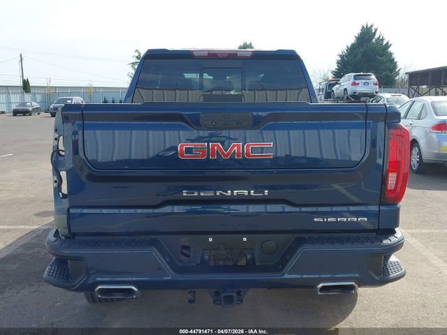 GMC Sierra 1500 4wd  Short Box Denali