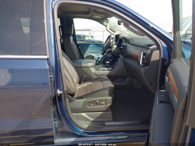 GMC Sierra 1500 4wd  Short Box Denali