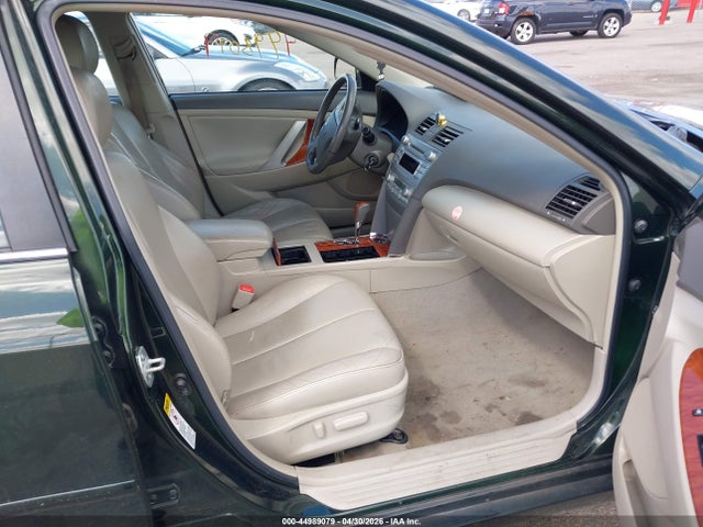 Toyota Camry Xle