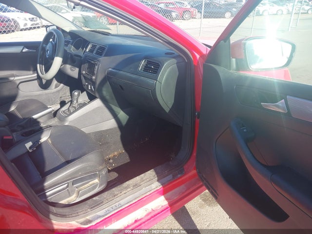 Volkswagen Jetta 1.8t Se