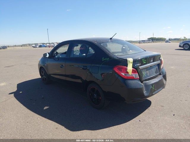 Mitsubishi Mirage Es
