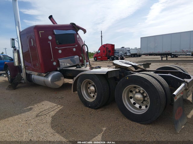 Peterbilt 379