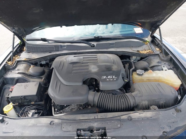 Dodge Charger Sxt