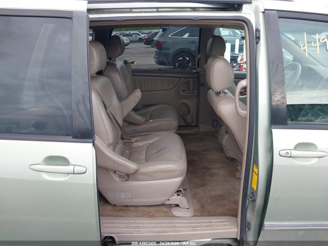 Toyota Sienna Xle Limited
