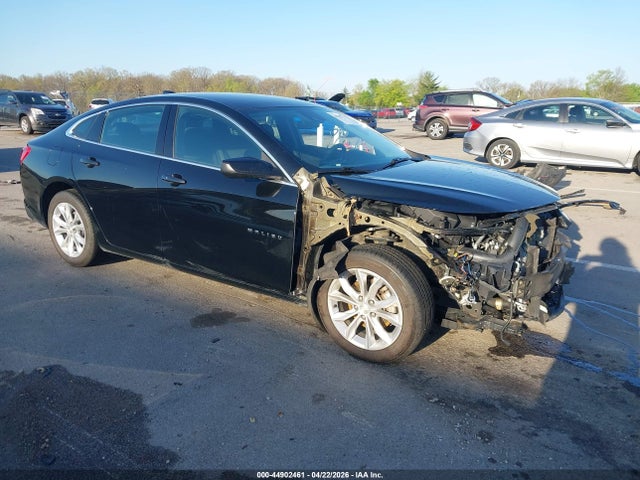 Salvage Chevrolet Malibu Image