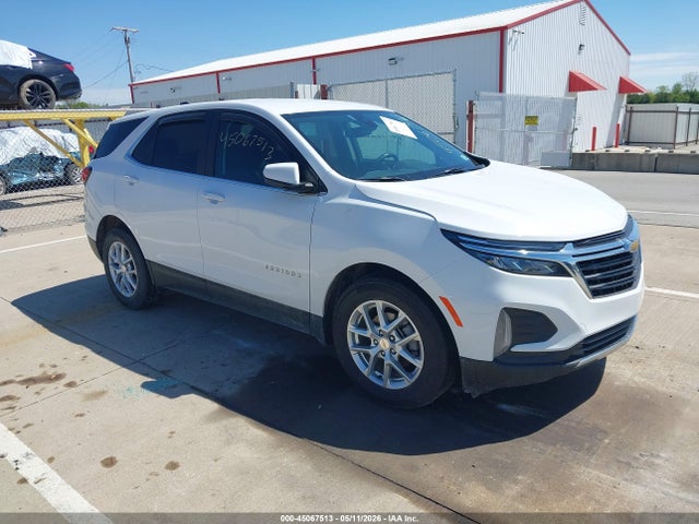 Salvage Chevrolet Equinox Image