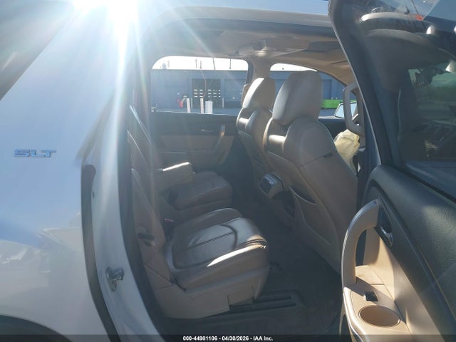 GMC Acadia Slt-2
