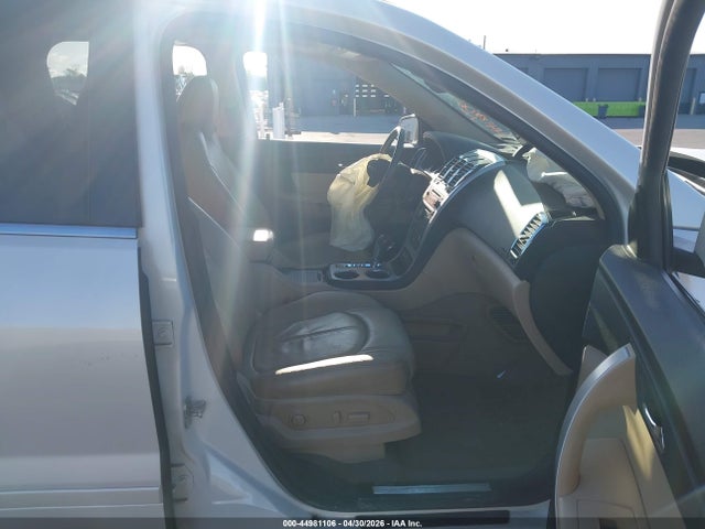 GMC Acadia Slt-2