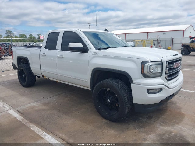 Salvage GMC Sierra 1500 Image