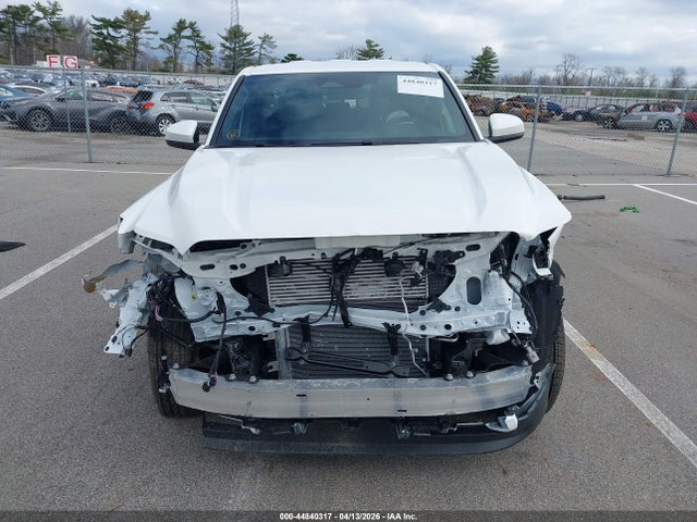 Toyota Tacoma Sr5