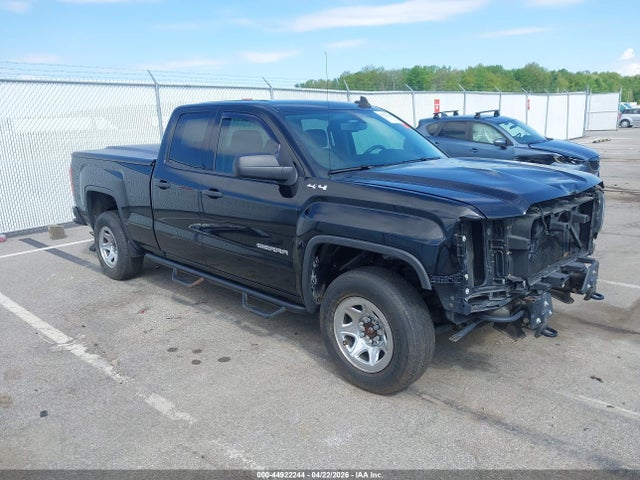 Salvage GMC Sierra 1500 Image