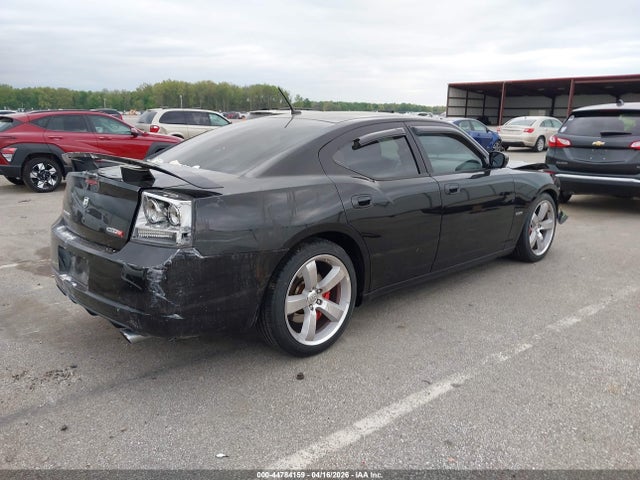 Dodge Charger Srt8