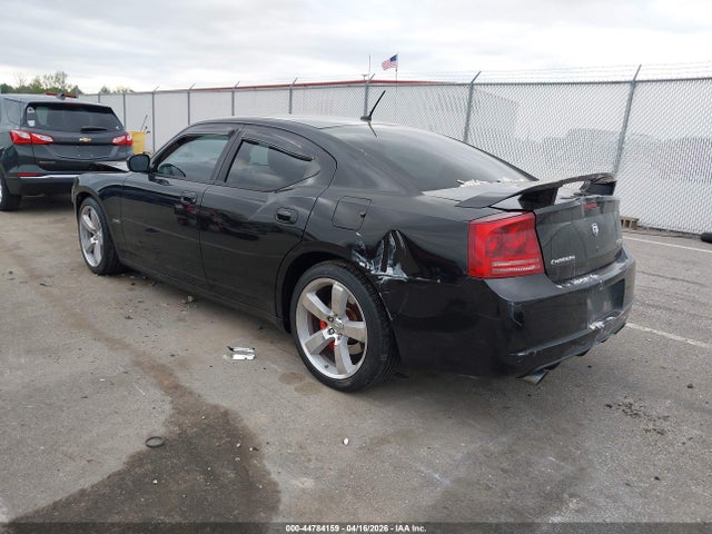 Dodge Charger Srt8