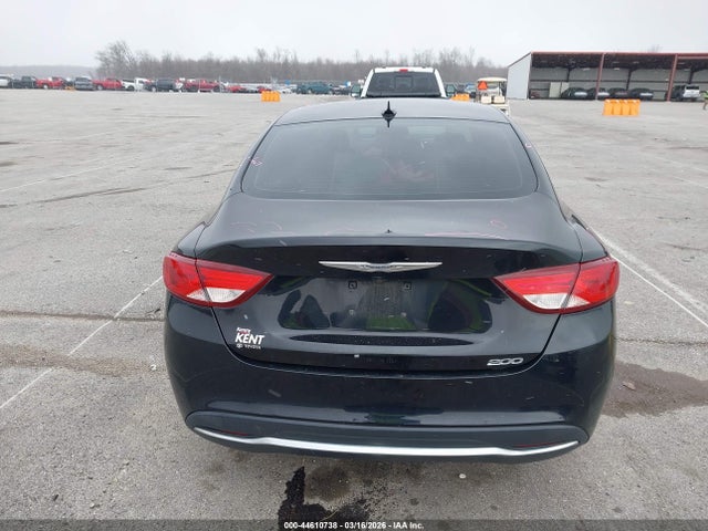 Chrysler 200 Limited Platinum