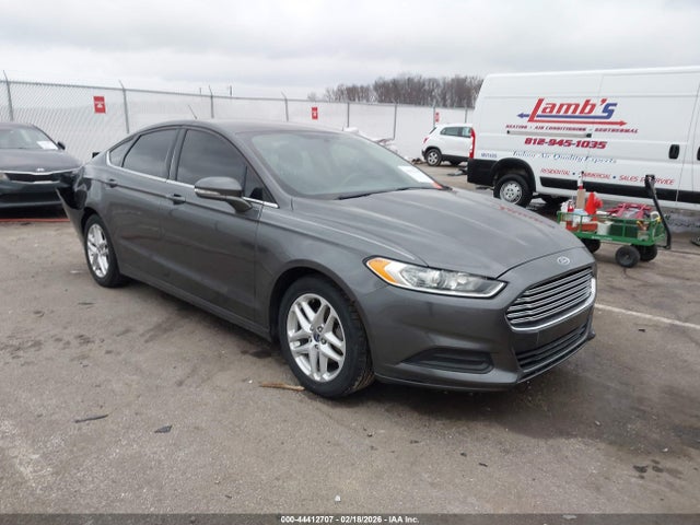 Salvage Ford Fusion Image