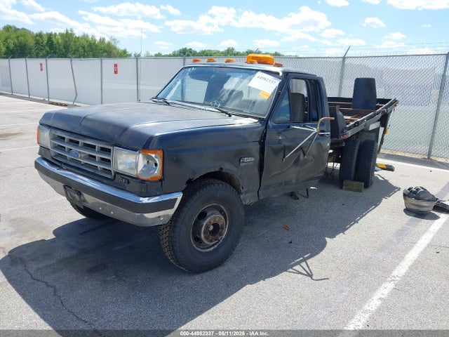 Salvage Ford F Image