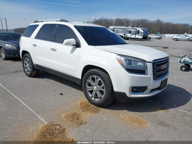 Salvage GMC Acadia Image