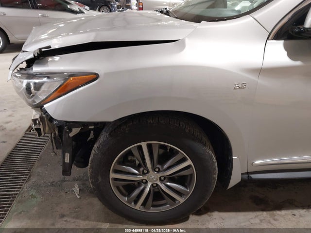 INFINITI Qx