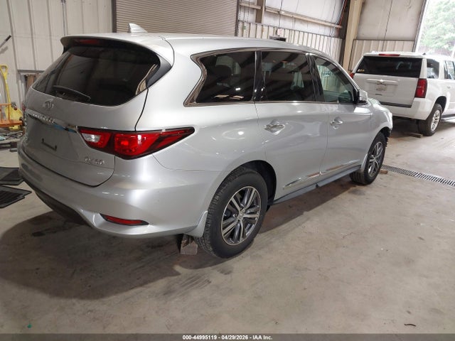 INFINITI Qx