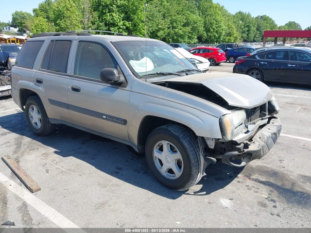 Salvage Chevrolet Trailblazer Image
