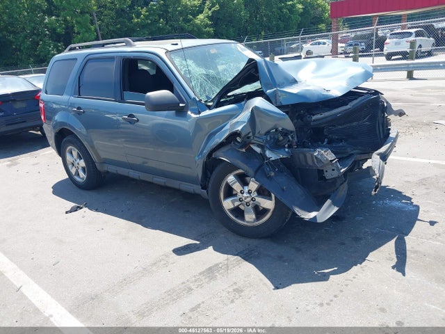Salvage Ford Escape Image