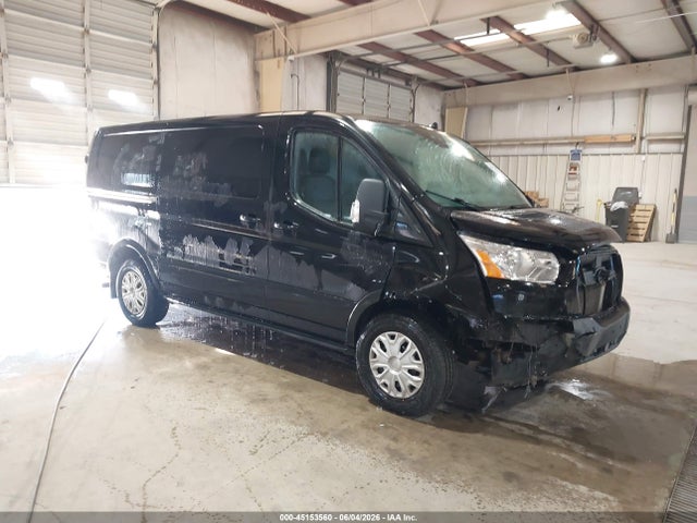 Salvage Ford Transit Image