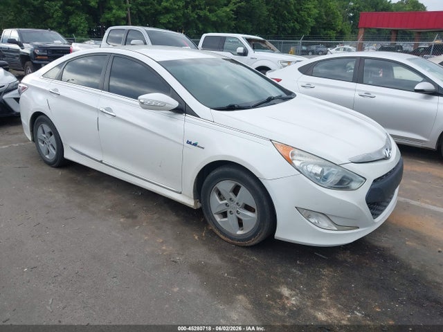 Salvage Hyundai SONATA Image