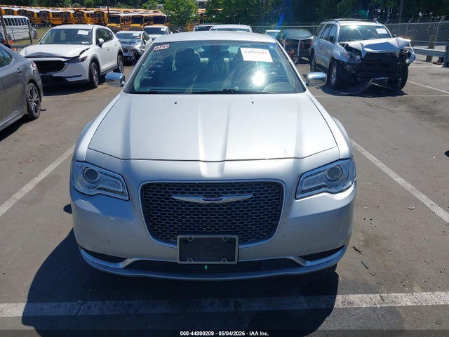 Chrysler 300 Touring