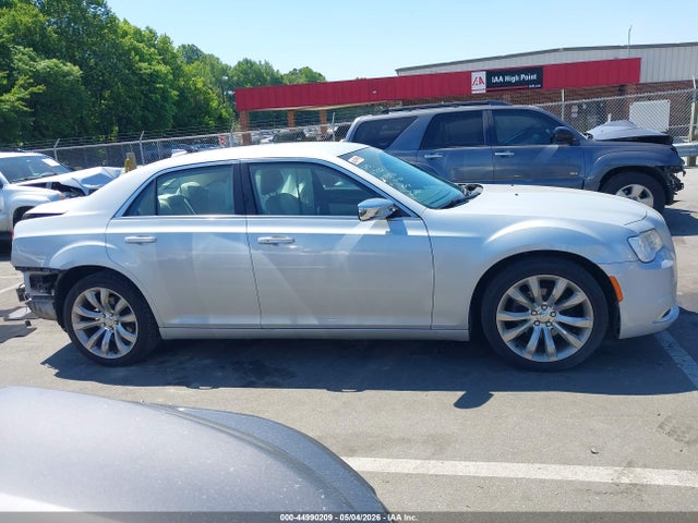 Chrysler 300 Touring