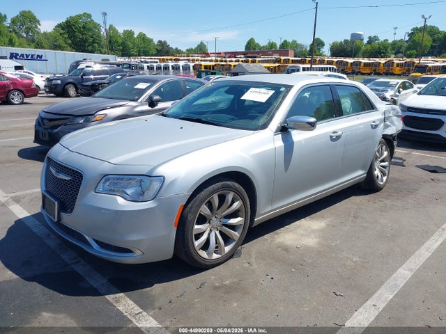 Chrysler 300 Touring