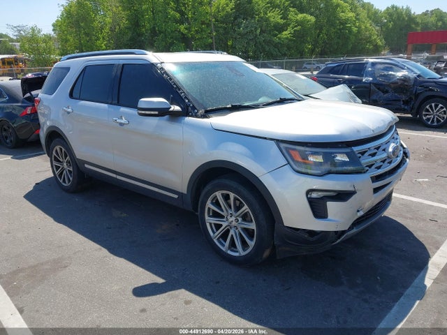 Salvage Ford Explorer Image